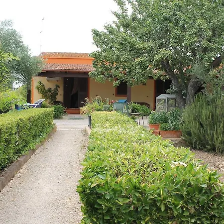 Bed & Breakfast Il Giardino Delle Palme Campanedda